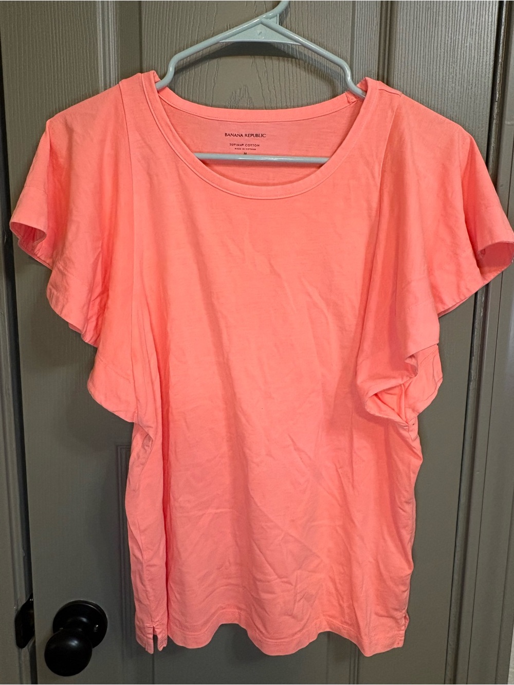 Banana Republic Coral Flutter Sleeve Tee